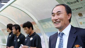 승부사 김학범, 복귀전도 화끈했다