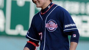 [런다운] 두산 주전 2루수 성장 최주환 “고영민형 뒤에서 많이 배웠죠