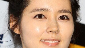 [SD포토] 한가인, 초근접샷도 문제없는 ‘청순 여신’