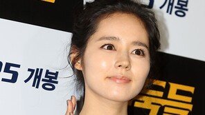 [SD포토] 한가인, 우윳빛 꿀피부 ‘자체발광’