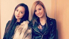 아유미-나나, 다정 셀카 공개 ‘의외의 인맥’ 