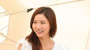 런닝맨 공주레이스, 공주로 변신한 신세경-노사연 업고 질주!