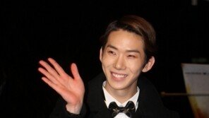 조권, 직접 서명한 혼인신고서 등장? 3년 전 여성팬이…