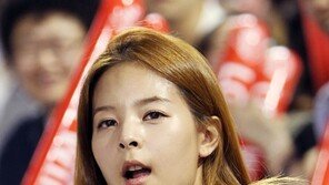 [포토] 김소정, 물 오른 미모에 잠실구장 男心 초토화