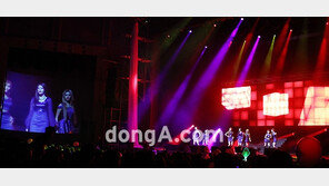 [SD포토] 티아라, 화려한 팬클럽 창단식 무대