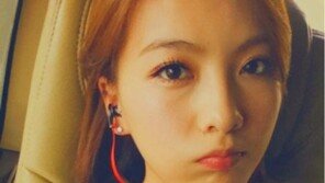 강지영, 비오는 날 음악 들으며 감성 충만 ‘묘하게 섹시해’