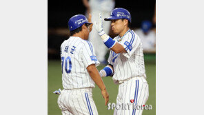 [포토] 이승엽, 한일통산 500 홈런 -1