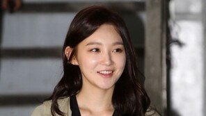 [SD포토] 강민경, ‘청순+섹시 매력을 뽐내며…’