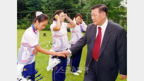 300억 지원…한국양궁, 현대차 타고 질주