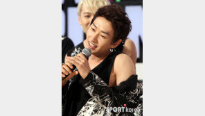 [포토] 은혁, 女아이돌 뛰어넘는 ‘아찔 어깨 노출’