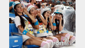 [포토] 롯데 치어리더들 단체로 ‘뿌잉뿌잉~’