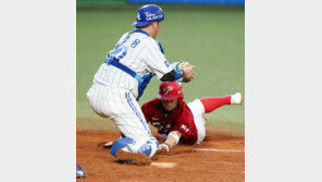 진갑용과 충돌 부상 김선빈, 잔여경기 안 뛰기로