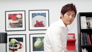 [포토] ‘품절남’ 최진혁, 젠틀맨의 미소 ‘탐나네’