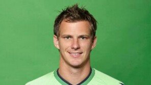 전북, 호주 청소년 대표 출신 센터백 윌킨슨 영입