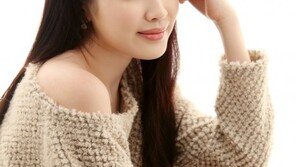 ‘여신 강림’ 한여름,  부천판타스틱국제영화제 레드카펫 ‘귀환’