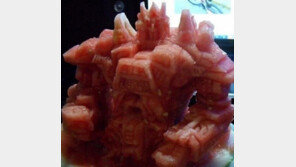  ‘수박 트랜스포머’…아까워서 먹겠나