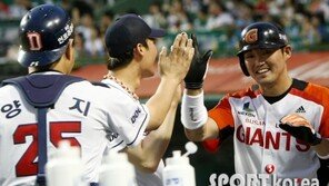 [올스타전 포토] 박종윤 ‘이대호 대신 내가 있다!’