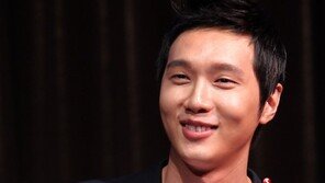 [포토] 지현우, 유인나 사랑 먹고 ‘통통 볼살’ 눈길