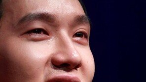 [포토] 지현우, 군입대전 마지막 팬미팅에 그만 ‘눈물’