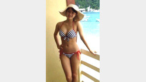 아찔한 비키니, 네티즌 ‘ 한그루가 누구? ’