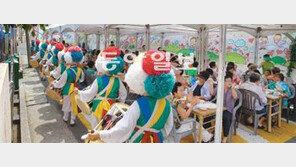 [부산/경남]37년만의 어깨춤… 특별한 마을잔치