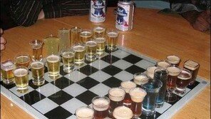 ‘죽음의 체스’ 패배하는 순간 ‘떡실신’하겠네