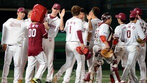 넥센 창단 첫 ‘가을 야구’…두산 삼성한테 물어봐