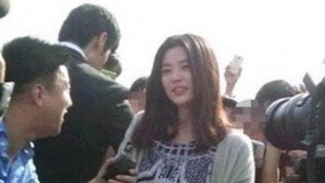 전지현, 해운대 출몰 ‘감출 수 없는 여신 후광’ 