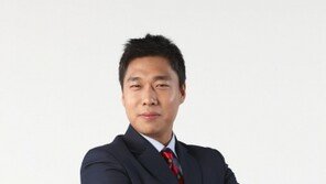 김동성 “이혼설? 황당할 뿐” (인터뷰)