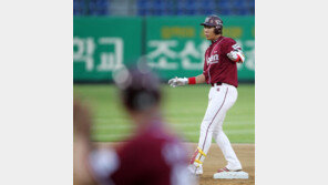 [스타플러스] 강정호 싹쓸이2루타 후반기도 변함없다!