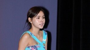 [SD포토] 민효린, 엄청난 굽 높이 ‘단신 극복’