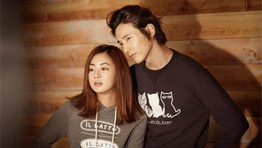 원빈-강소라 다정한 사진…안구정화 커플샷