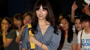 [포토] 박하선, 청순미 풍기며 ‘사뿐사뿐’