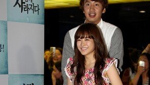 [포토] 박보영, 힐 신어도 이광수 품에 쏙?