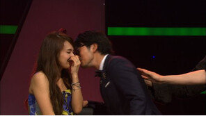 [ON AIR] 이켠, 채연에게 기습키스…왜?