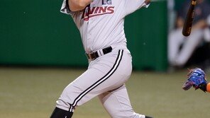 요즘 LG 고참들 여기저기서 수군수군