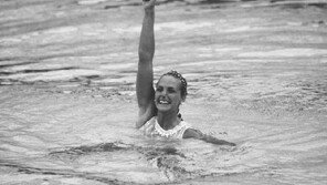 [런던 올림픽 D-1]날아가는 비둘기 쏘기… 권총 결투… 줄다리기… 원거리 잠수… 이런 종목도 있었어?