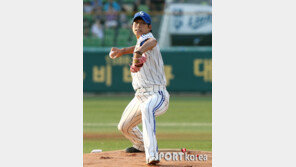 [포토] ‘SK-삼성’ 윤성환, 선발승 달린다!