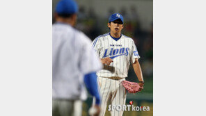 [포토] ‘SK-삼성’ 윤성환 ‘아쉽지만…오늘은 여기까지’