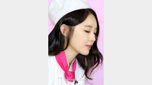 [SD포토]강민경, 혀 빼꼼 ‘깜찍한 표정’