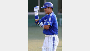 [포토] 여유 넘치는 이승엽, 이것이 승짱의 패기?