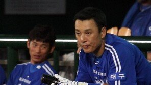 [포토] 이승엽, 홈런 너무 안터져…이러다 멘붕 하겠어