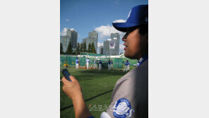 [김종건의 Let’s Go Baseball] 이종범 “뭐 SNS? 휴대폰 압수!”