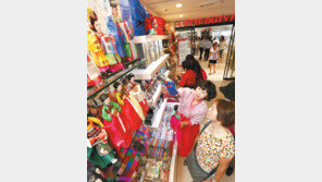 중국인 전용 백화점 매장 첫선