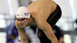 [전영희 기자의 런던 리포트] 키 작은 핸디캡, 영법으로 넘다