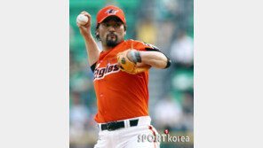 [포토] 박찬호, 13일만에 선발 출격 ‘오늘은 우리가 웃는다’