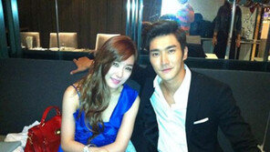 티파니-시원, 생일 인증샷 ‘선남선녀 따로없네’