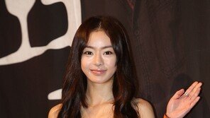 [포토] ‘열애 인정’ 서우, ‘이렇게 이쁘기 있기 없기?’