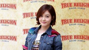 [포토] 성유리, 톡톡 튀는 워너비 데님 패션