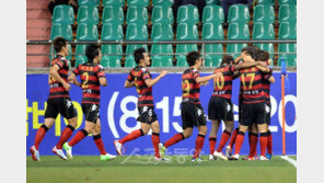 간절함이 이룬 포항의 FA컵 4강행